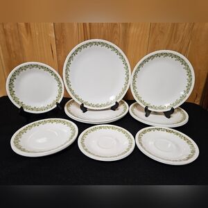 Vintage Corelle Crazy Daisy Flowers Service For 4 - 16 PC Set  *Read Dsc*